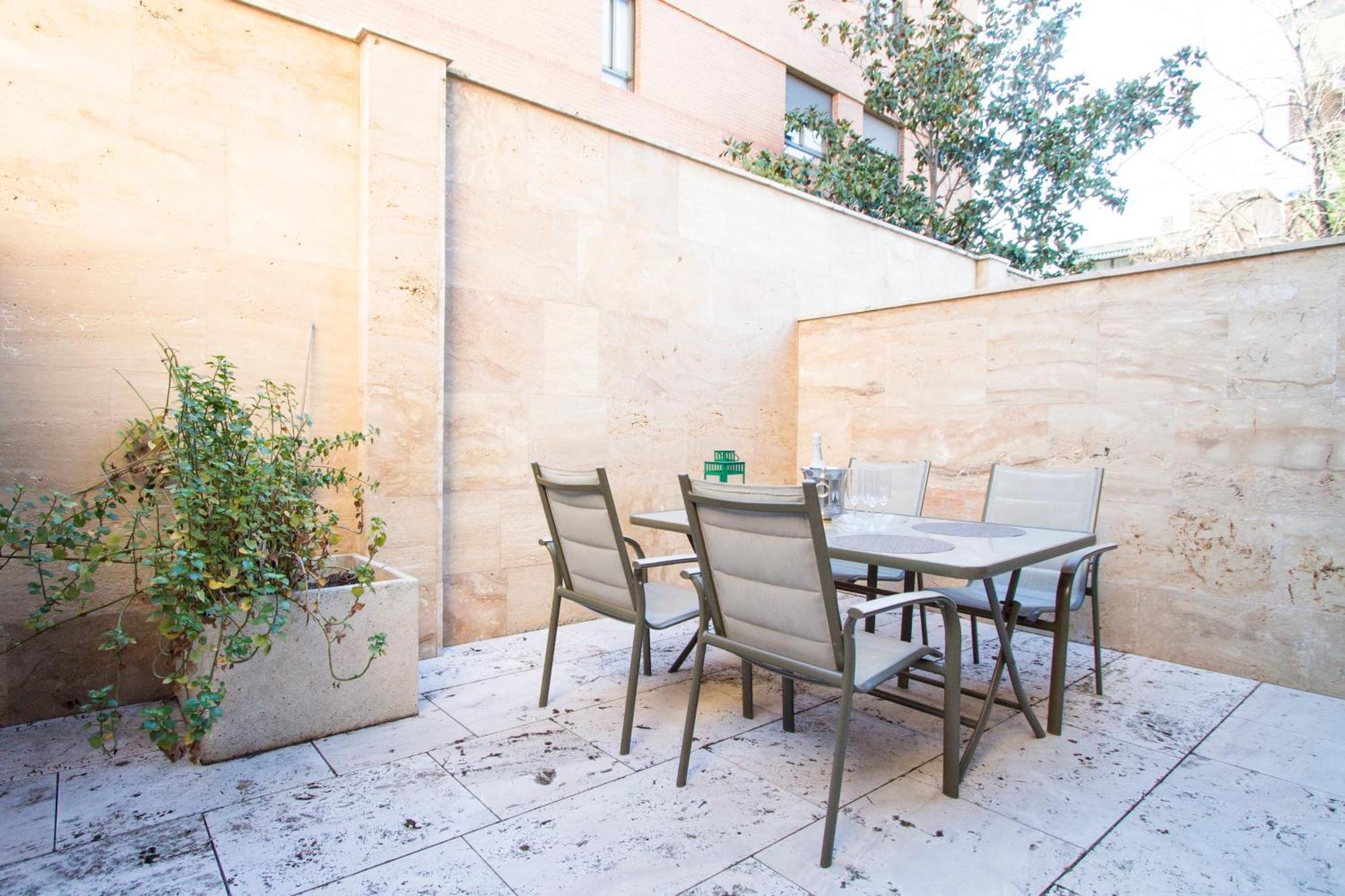 Apartamentos Villablino Arturo Soria Madrid Ngoại thất bức ảnh