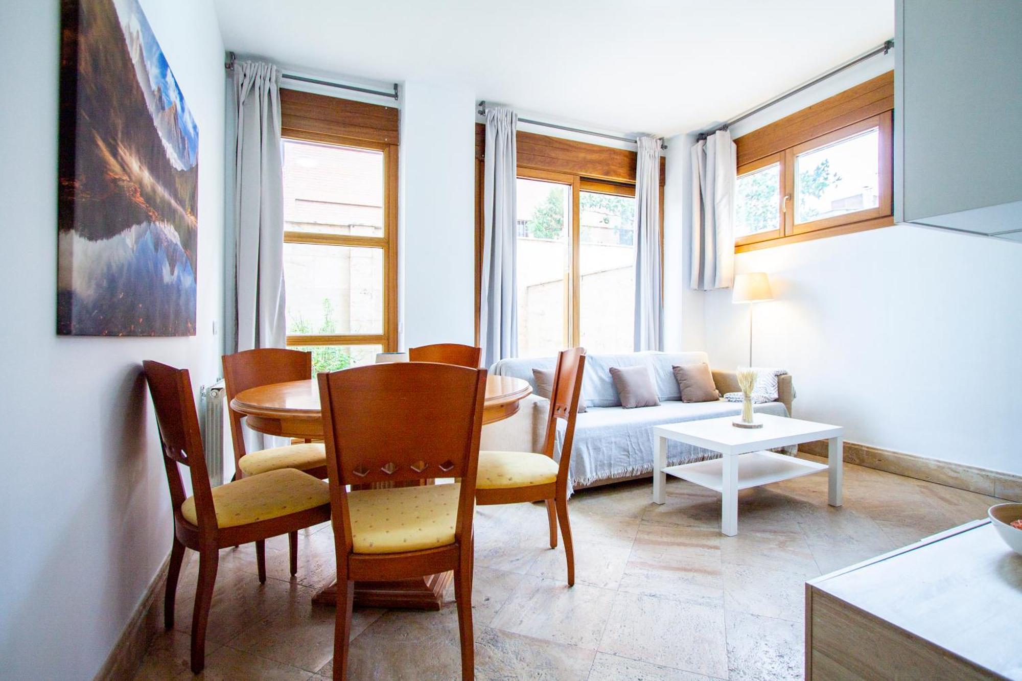 Apartamentos Villablino Arturo Soria Madrid Ngoại thất bức ảnh