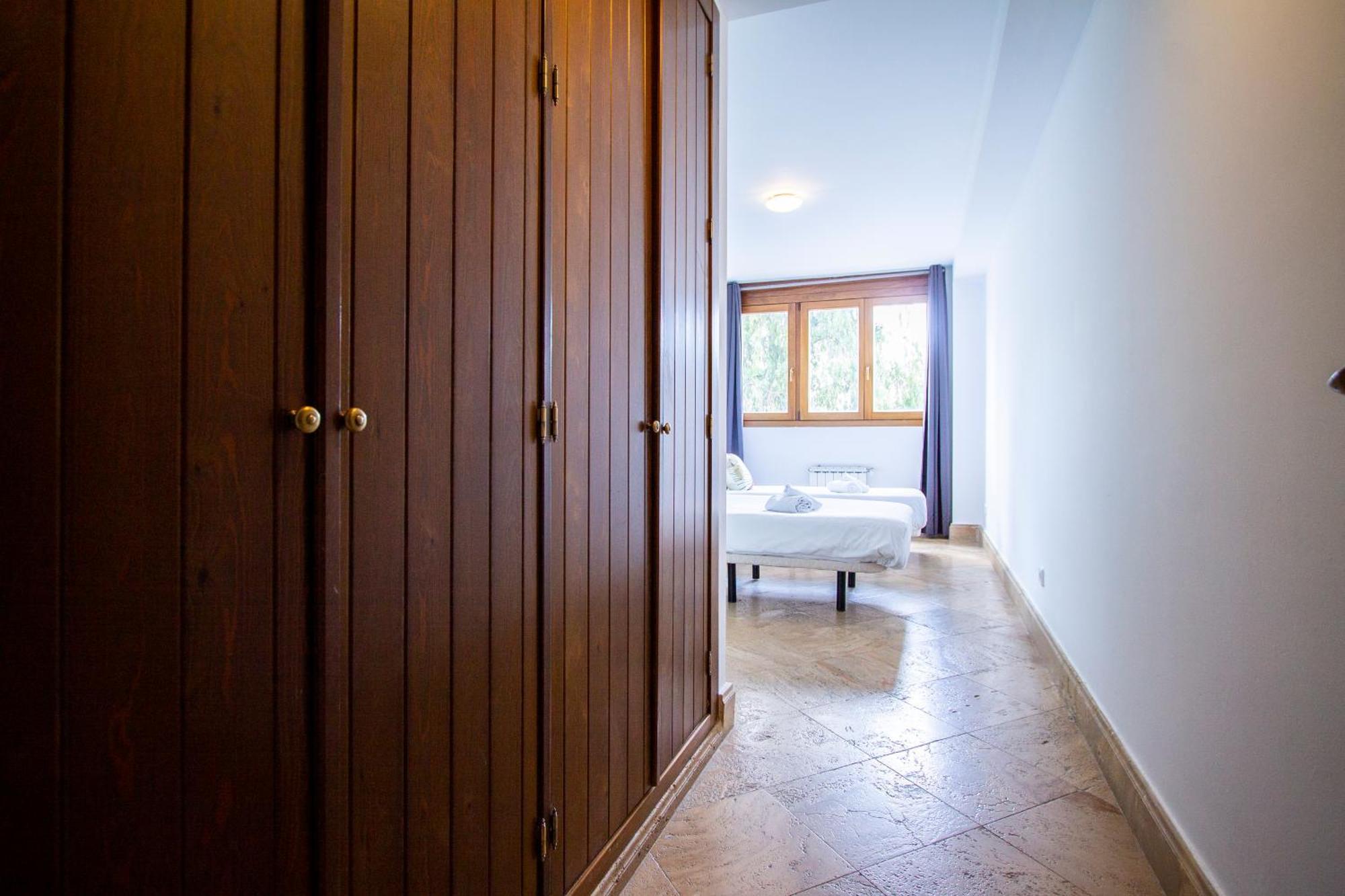 Apartamentos Villablino Arturo Soria Madrid Ngoại thất bức ảnh