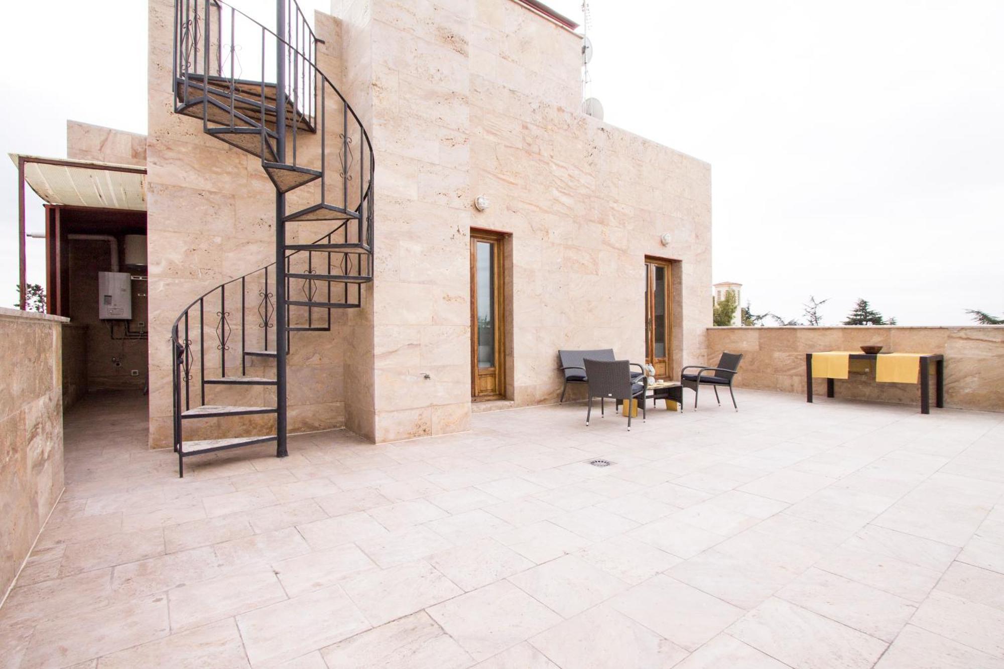 Apartamentos Villablino Arturo Soria Madrid Ngoại thất bức ảnh