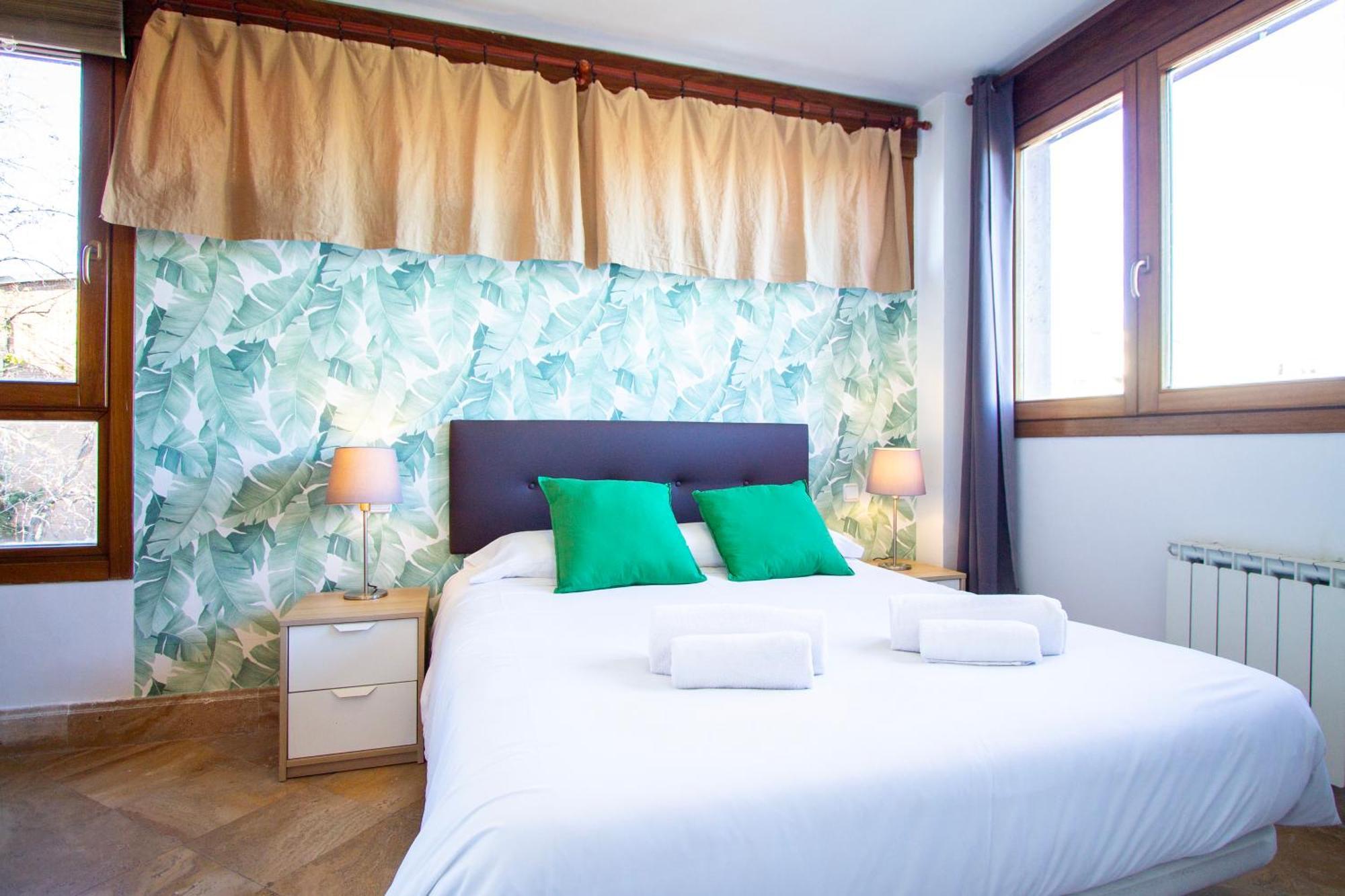 Apartamentos Villablino Arturo Soria Madrid Ngoại thất bức ảnh